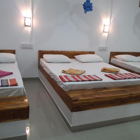 Share Safari House Udawalawe B&B 외부 사진