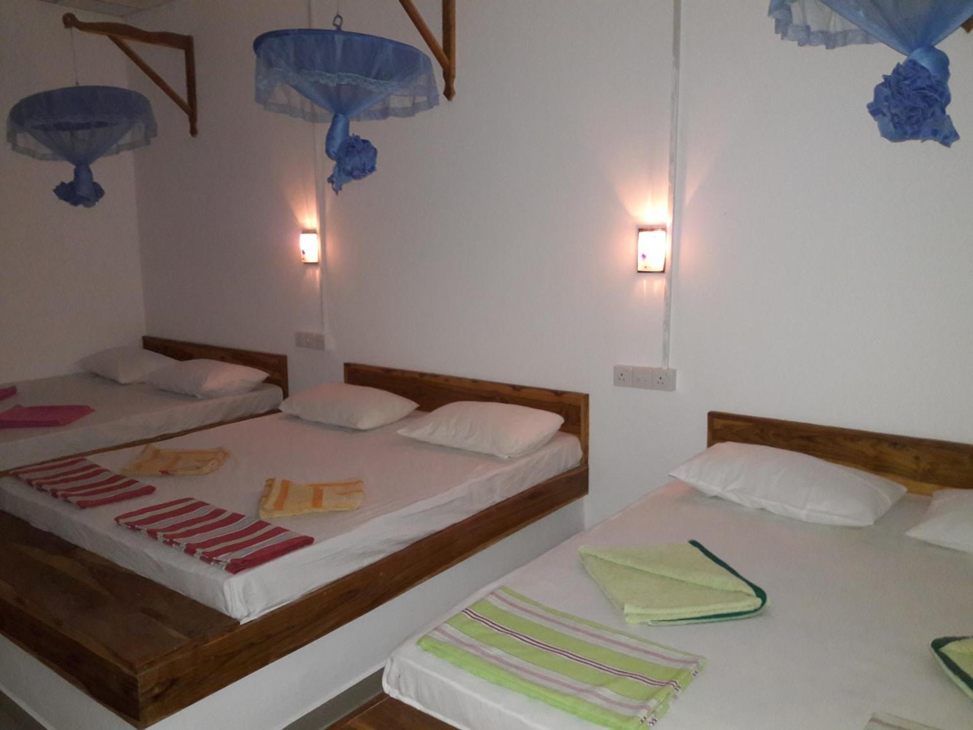 Share Safari House Udawalawe B&B 외부 사진