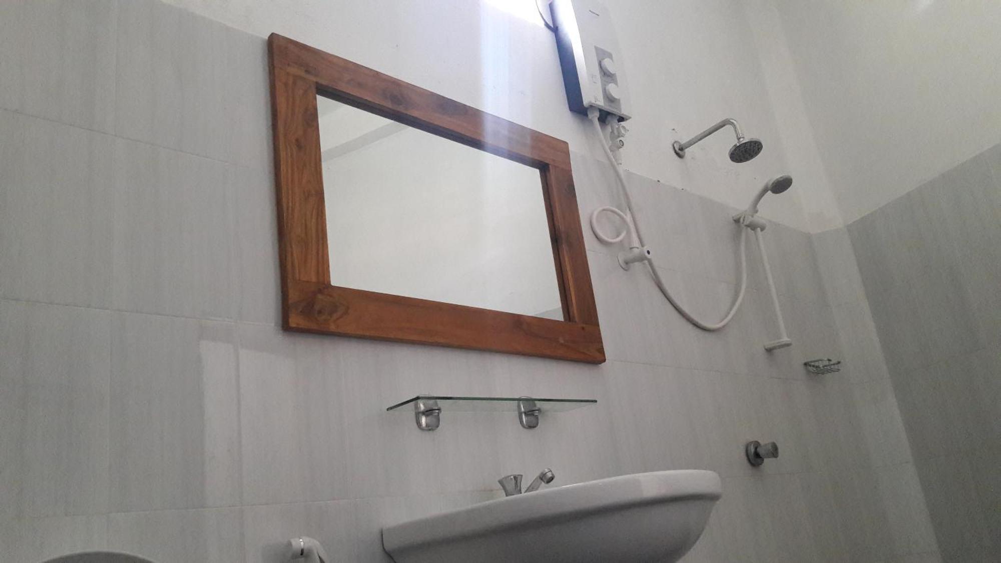 Share Safari House Udawalawe B&B 외부 사진
